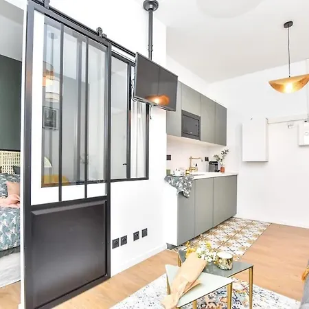 Charming Flat In Montmartre - Imhost Appartamento