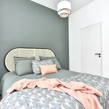 Charming Flat In Montmartre - Imhost Appartamento Parigi